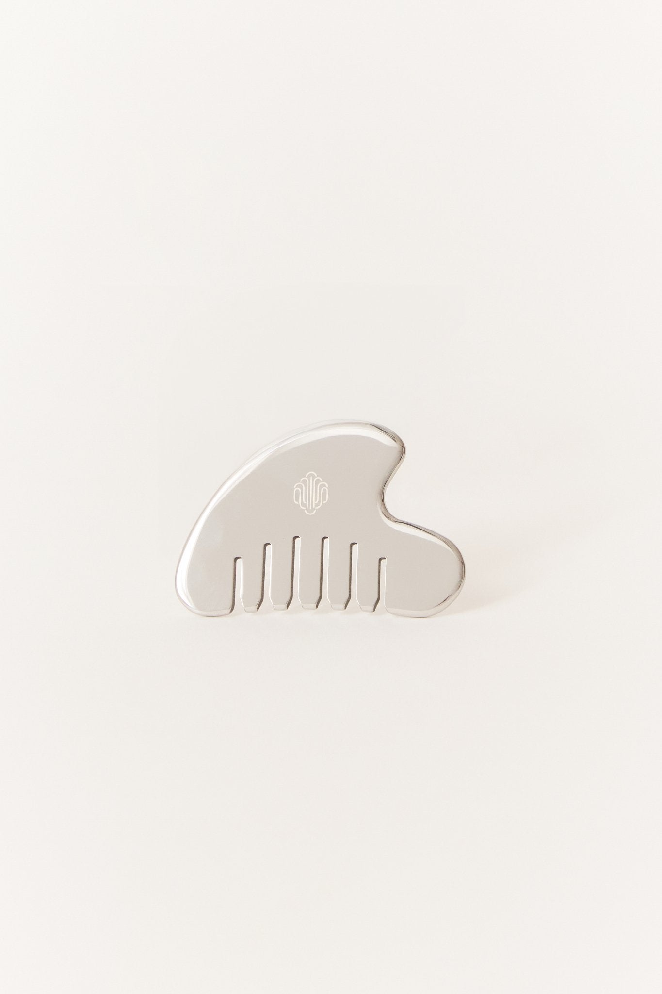 The Essential Scalp Gua Sha Comb - Jing Botanics
