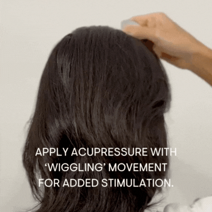 The Essential Scalp Gua Sha Comb - How to use second step